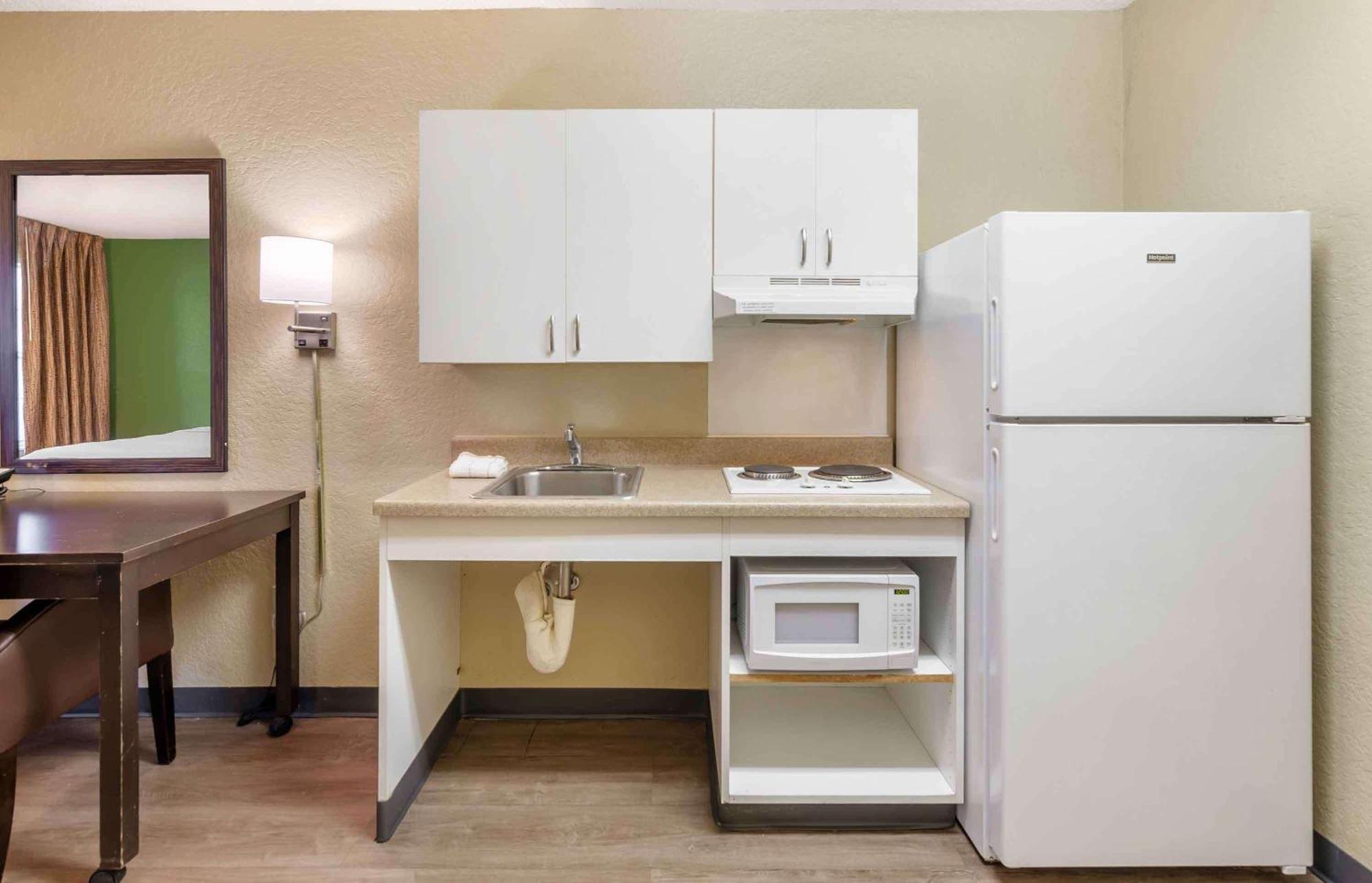 Extended Stay America Select Suites - Roanoke - Airport Exterior foto
